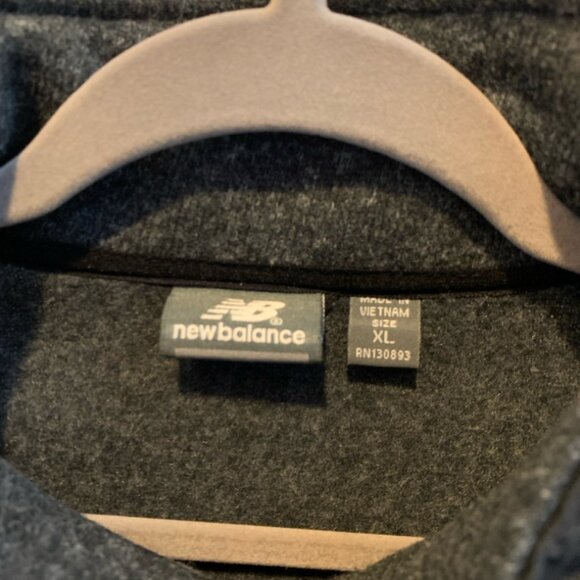 New Balance Black Gray Polar Fleece Zip up Jacket Men's Size XL - Picture 3 of 5